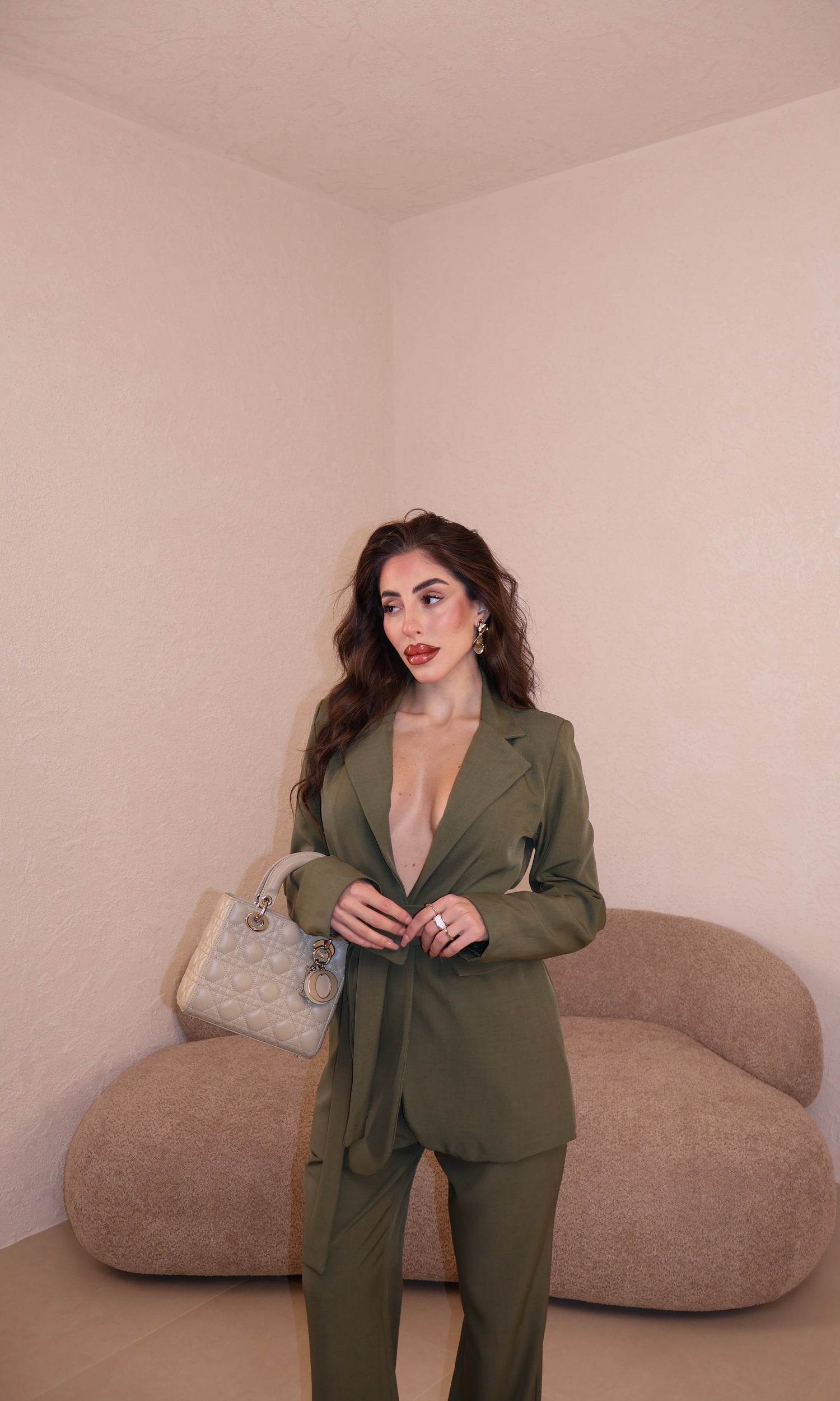 Tailleur Angelina military