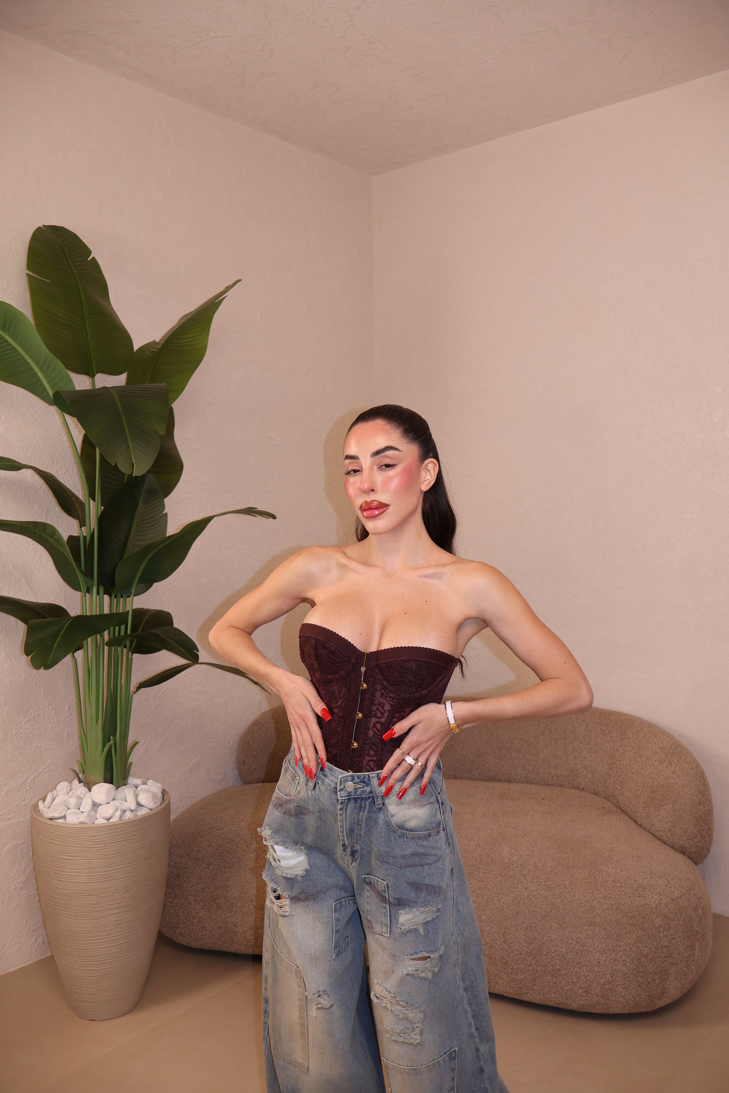 Bustino Corinne wine