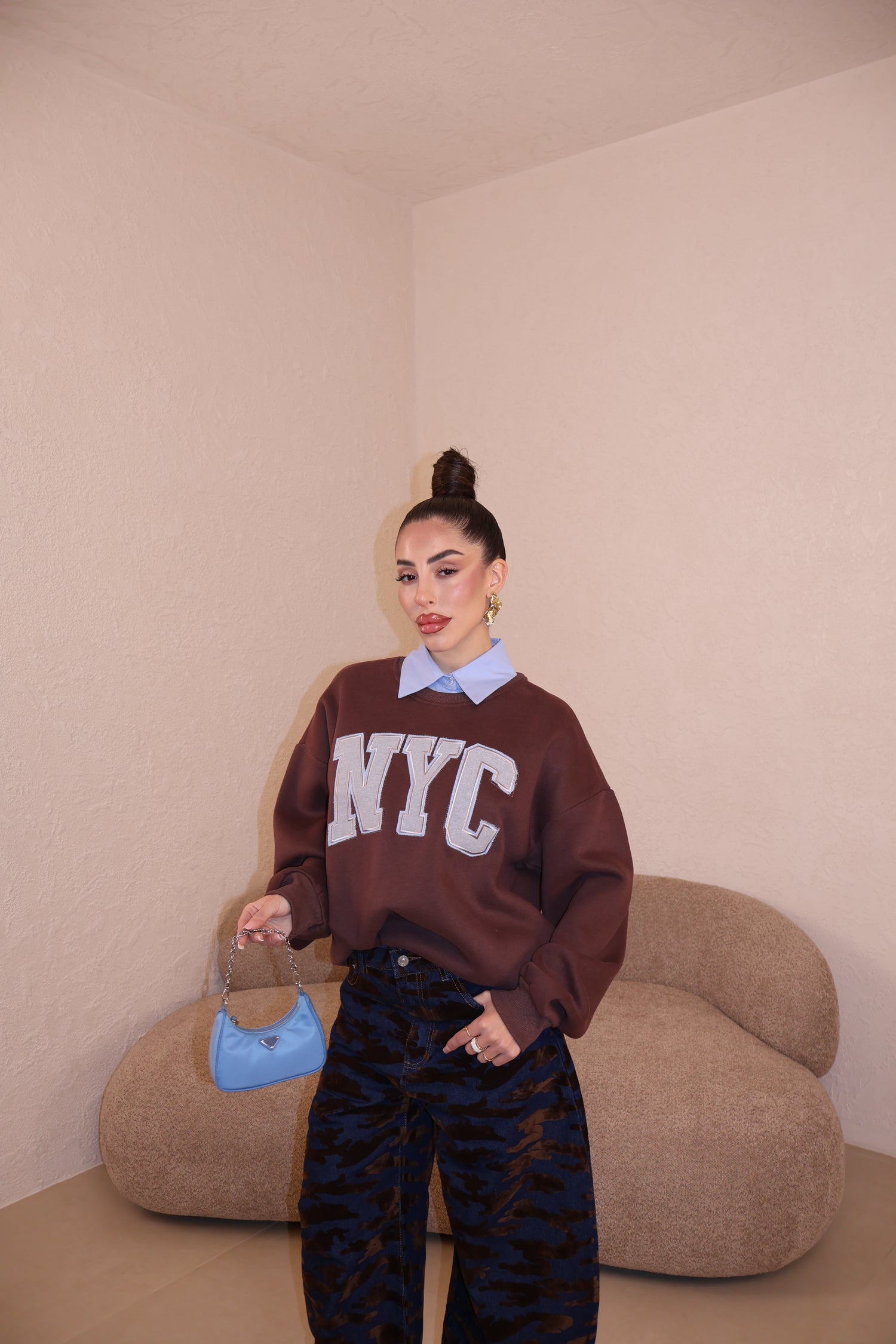 Felpa NYC marrone