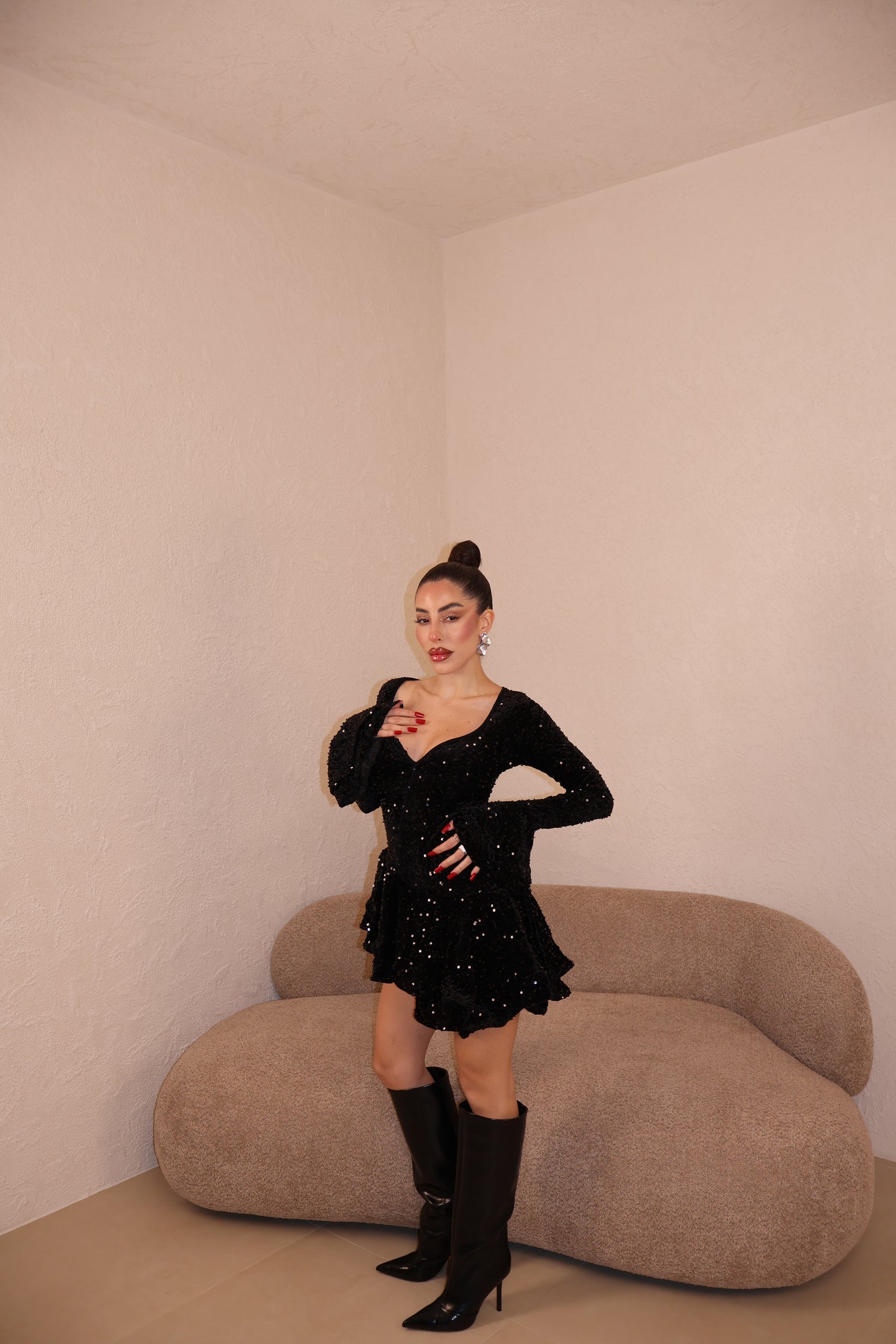 PRE-ORDER Abito Leonie Paillettes black