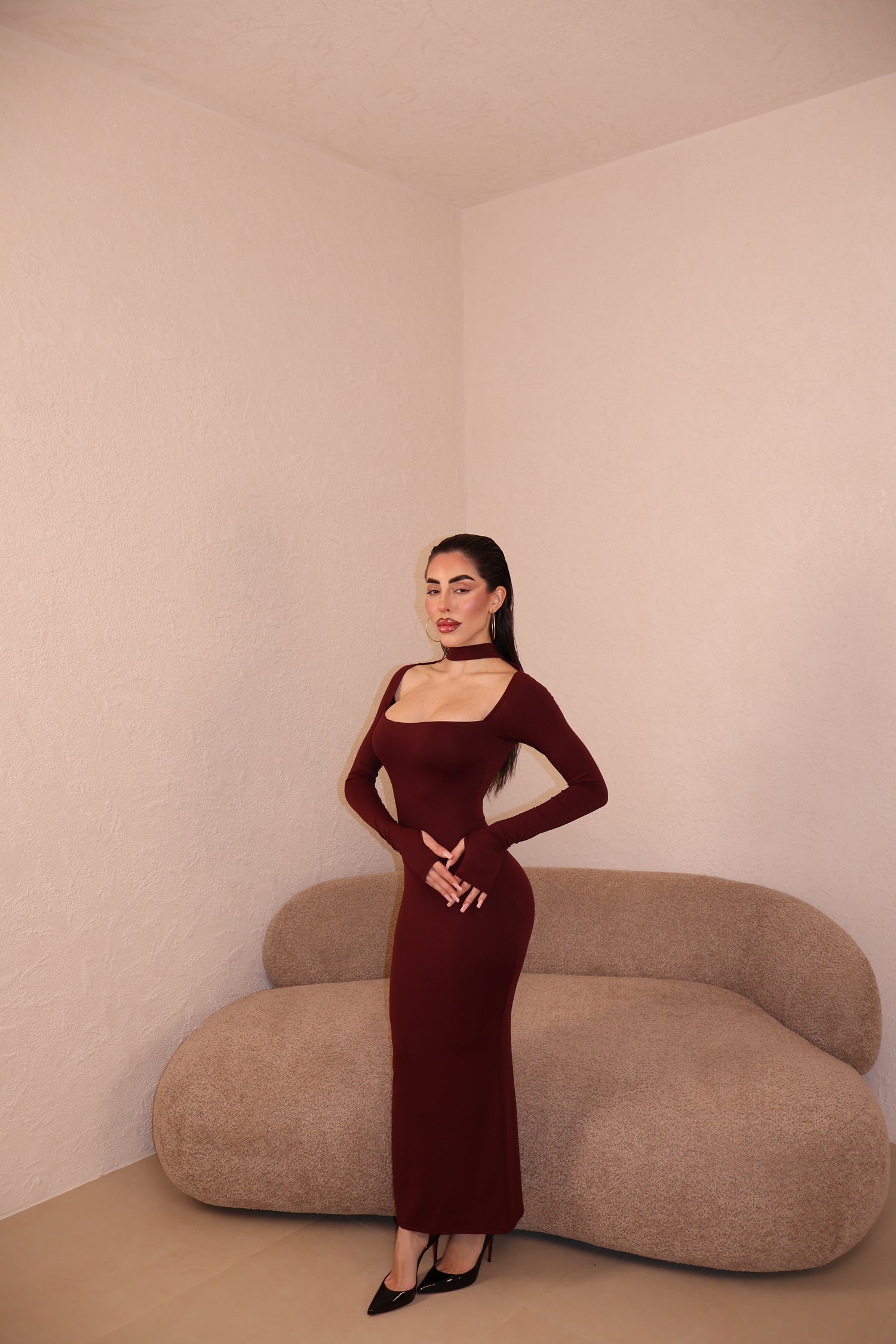 Abito Collar bordeaux