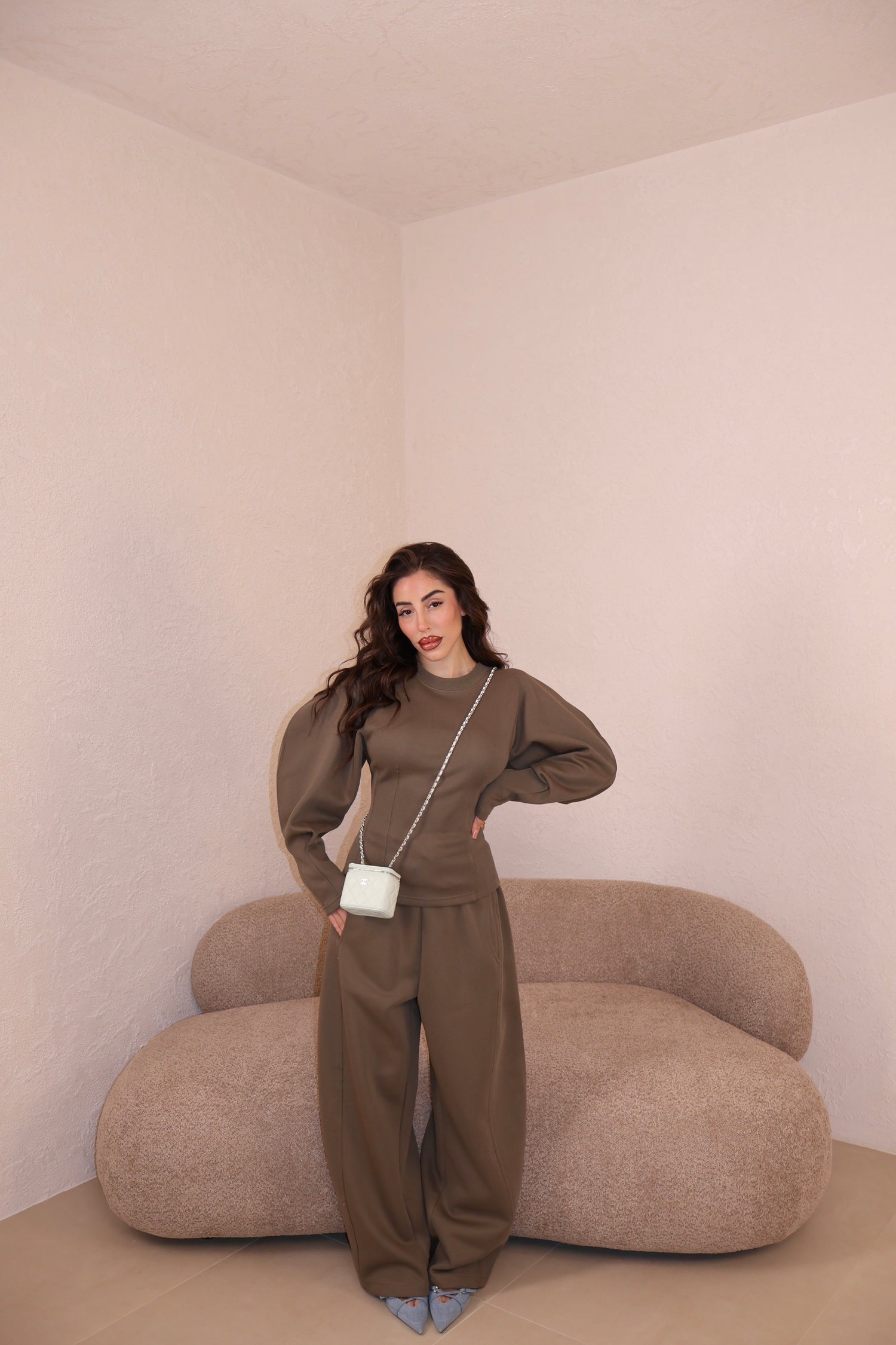 Pantatuta Nadia military