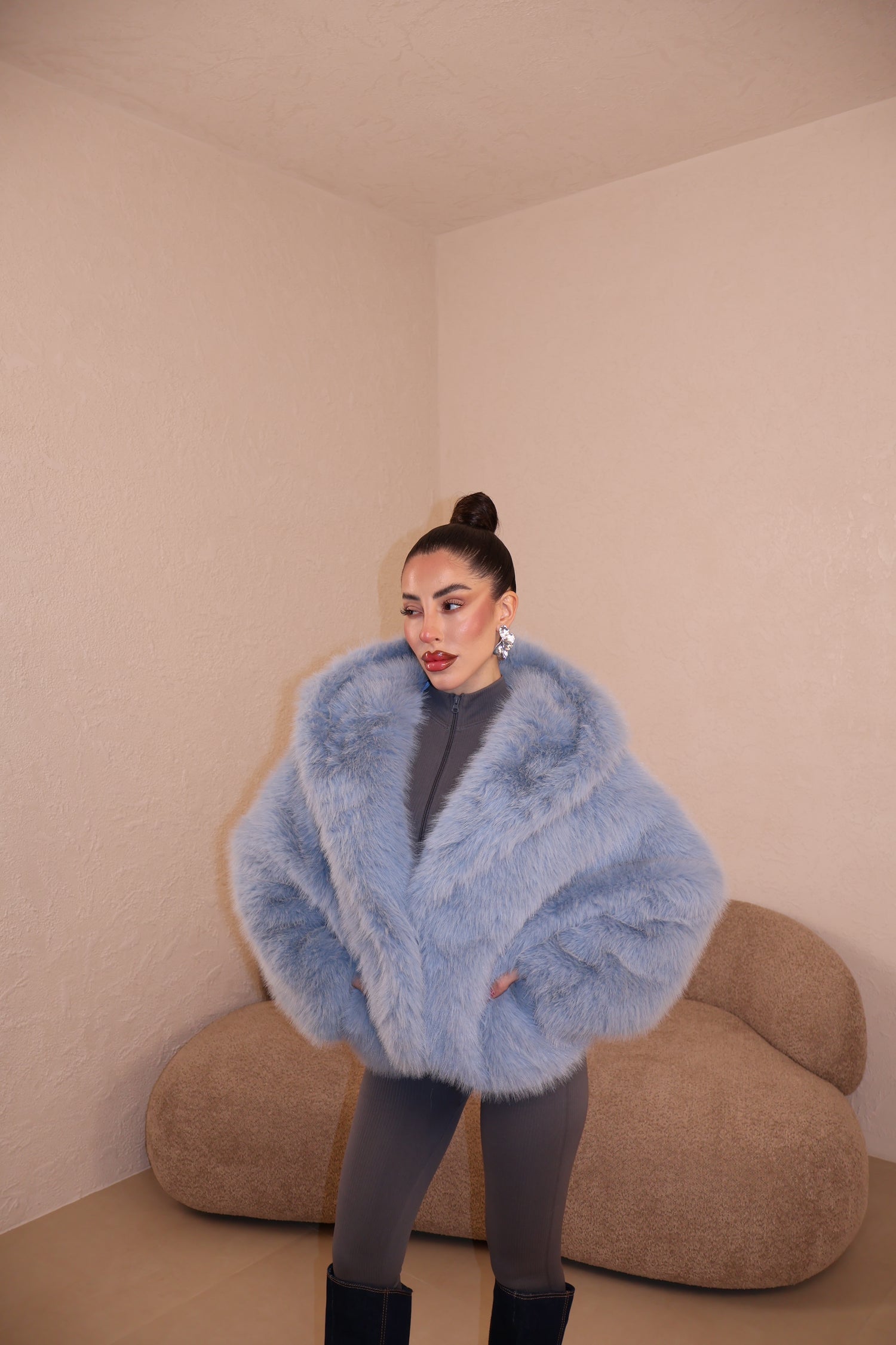 Pelliccia Roma polvere