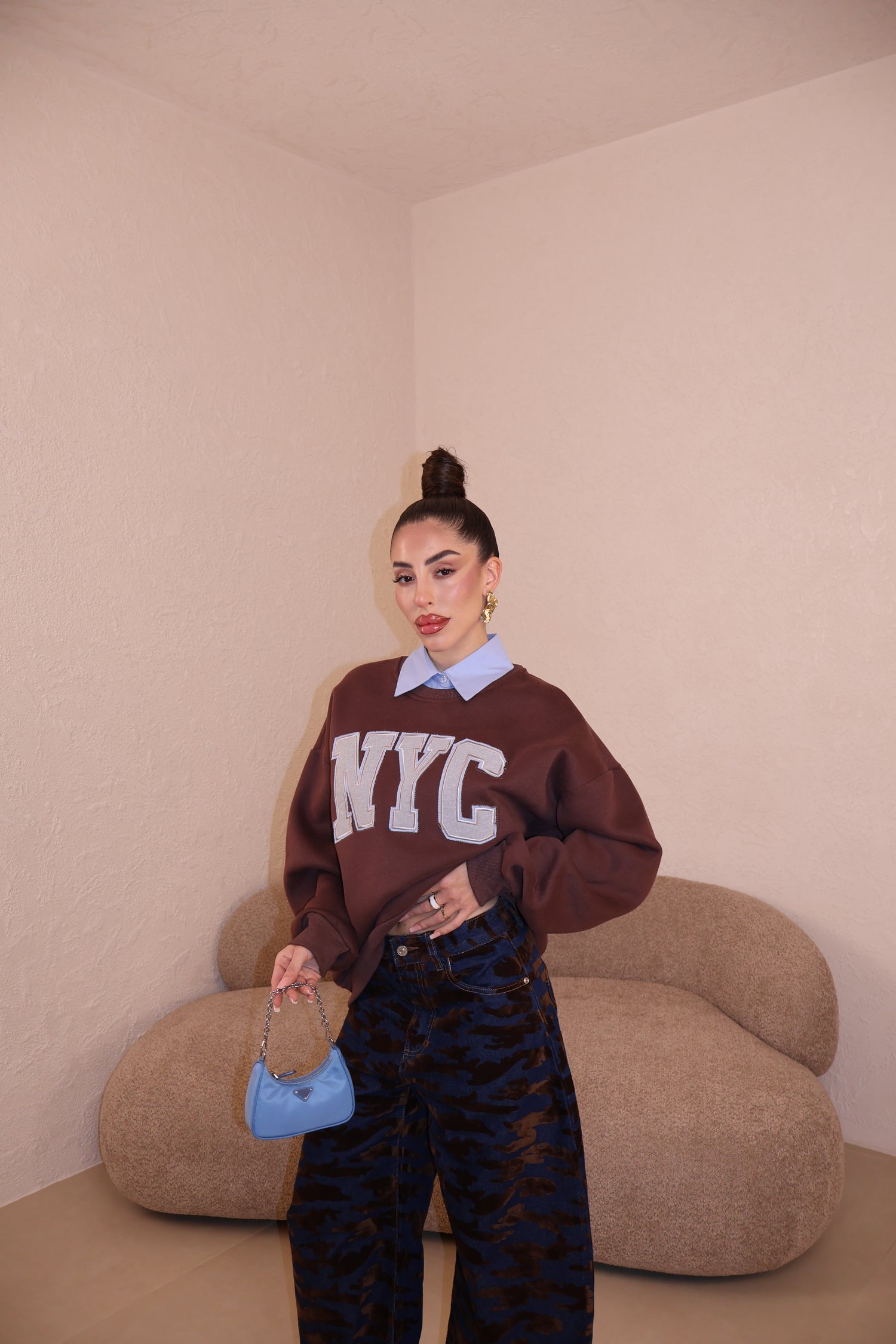 Felpa NYC marrone