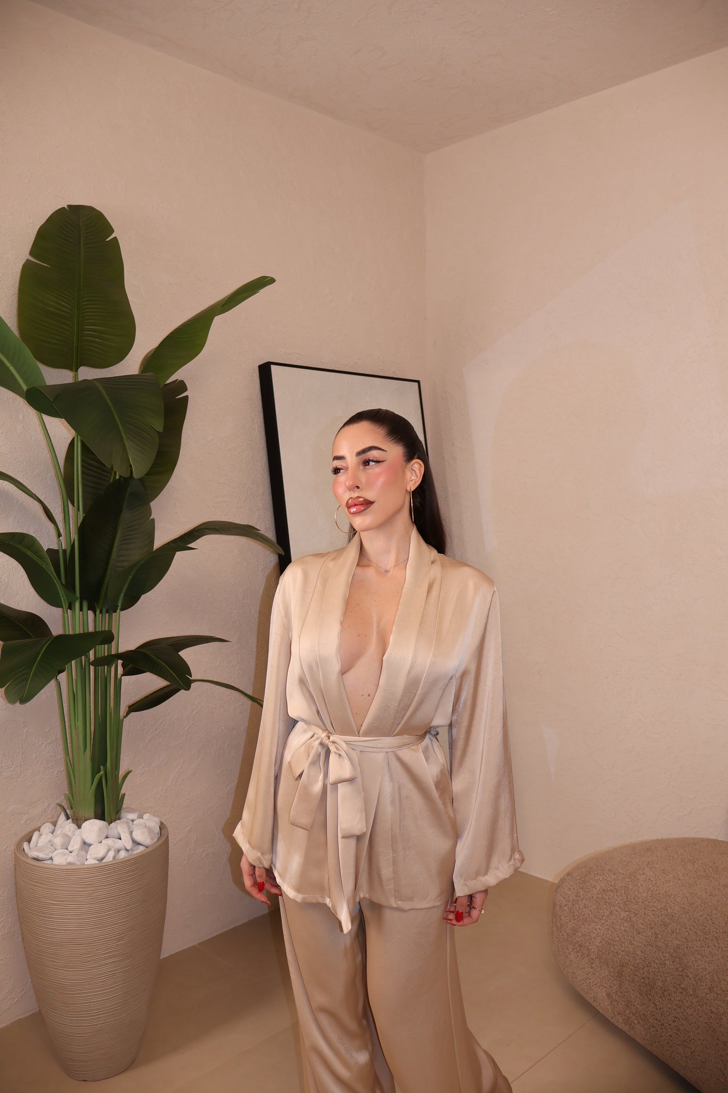 PRE-ORDER Tailleur Raso beige